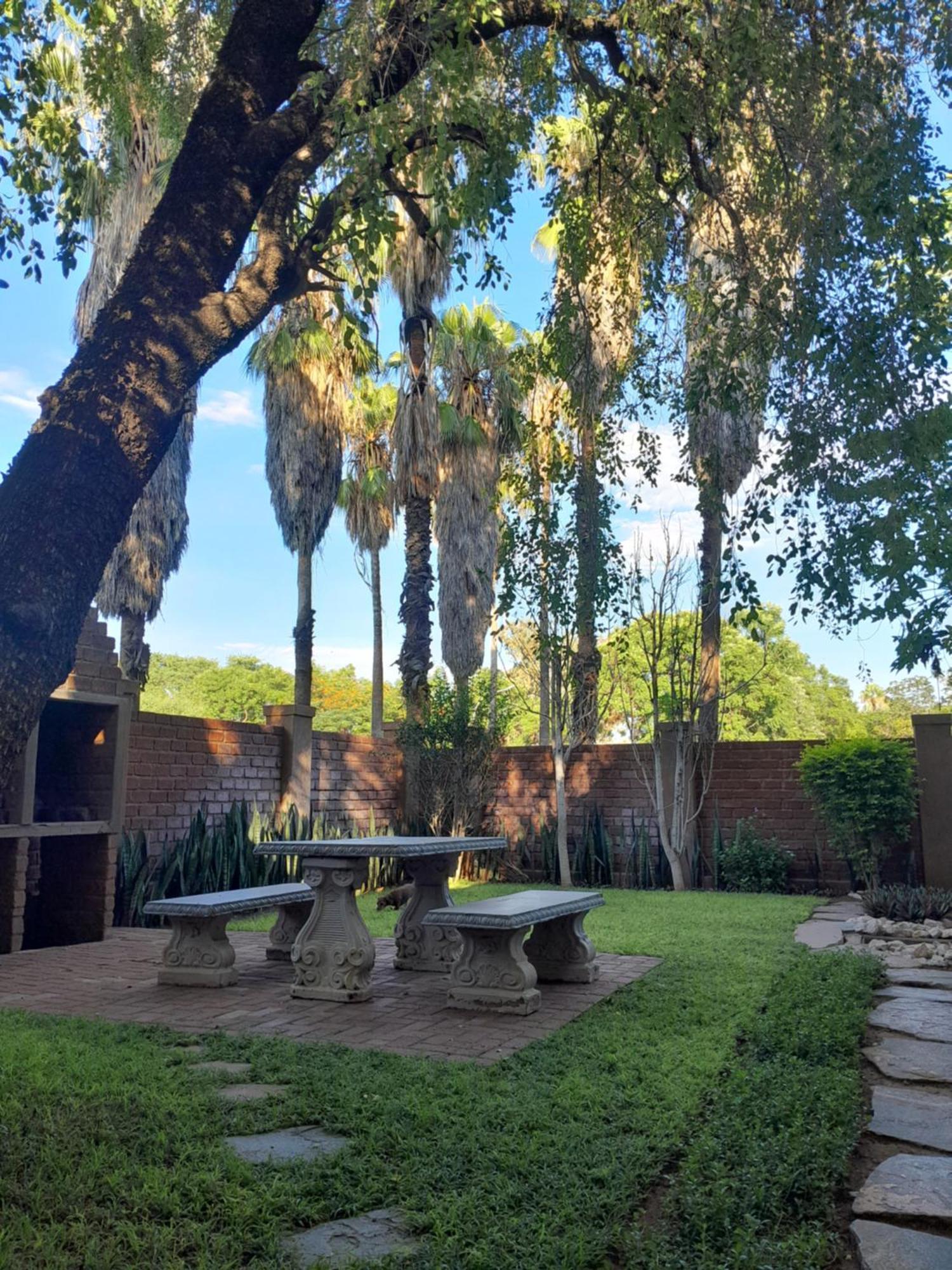 Tsumeb Theater Guesthouse Εξωτερικό φωτογραφία